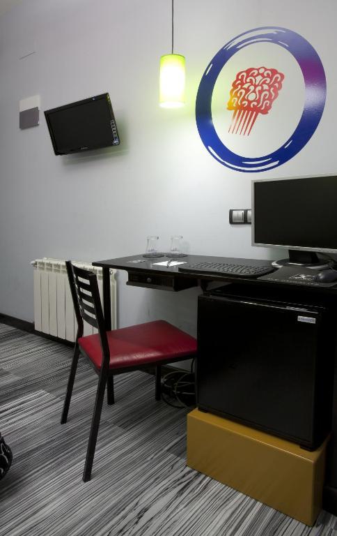 Jc Rooms Santa Ana Madrid Room photo