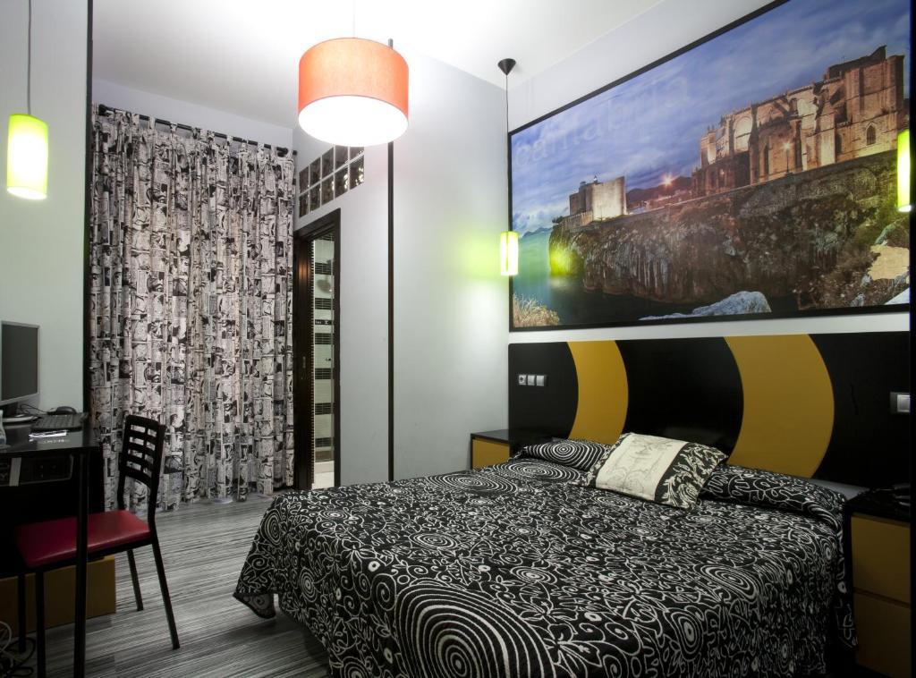 Jc Rooms Santa Ana Madrid Room photo