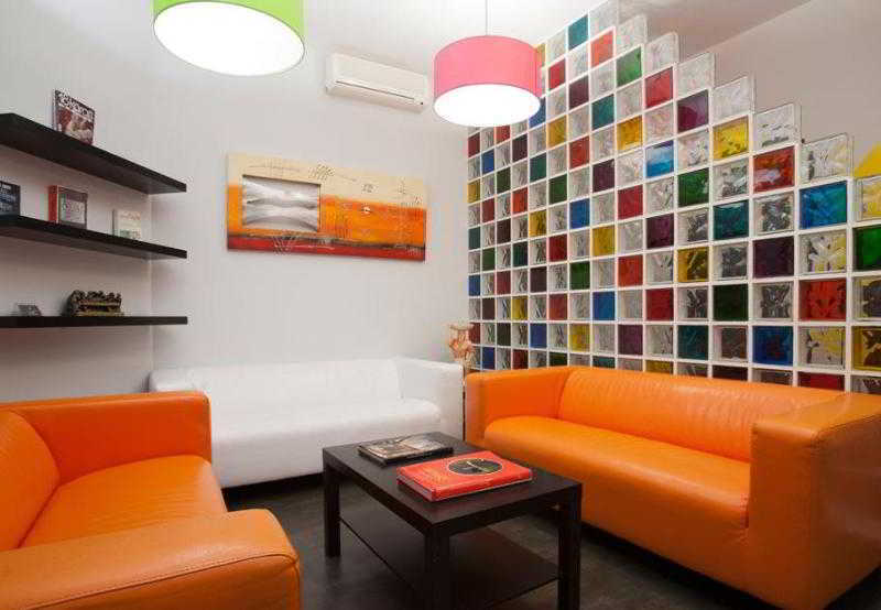 Jc Rooms Santa Ana Madrid Exterior photo